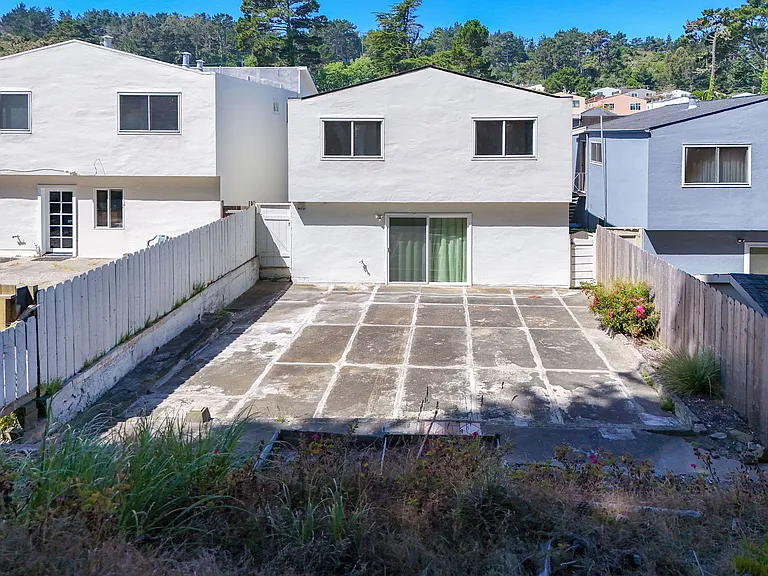 4252 Callan Blvd — Photo 39