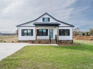 1049 Cleveland Ave, Grover, NC 28073