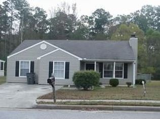 11 Hampton Oaks Dr, Hampton, GA 30228