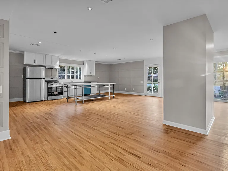 895 Greg Dr — Photo 41