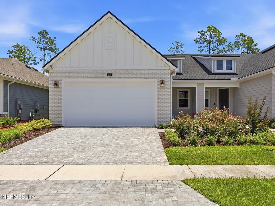 1st image of 104 LATHAM Drive