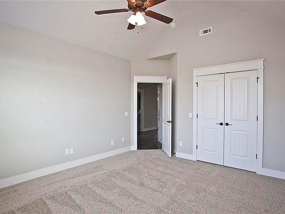 3rd image of 1400 Tuscany Dr