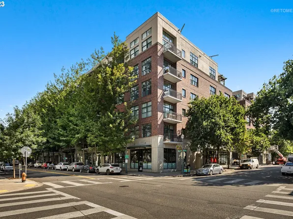 820 NW 12th Ave APT 520, Portland, OR 97209