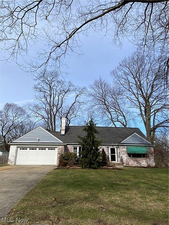 561 Palisades Dr, Akron, OH 44303 Zillow