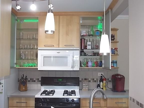 4th image of 1926 Prairie Sq APT 123B