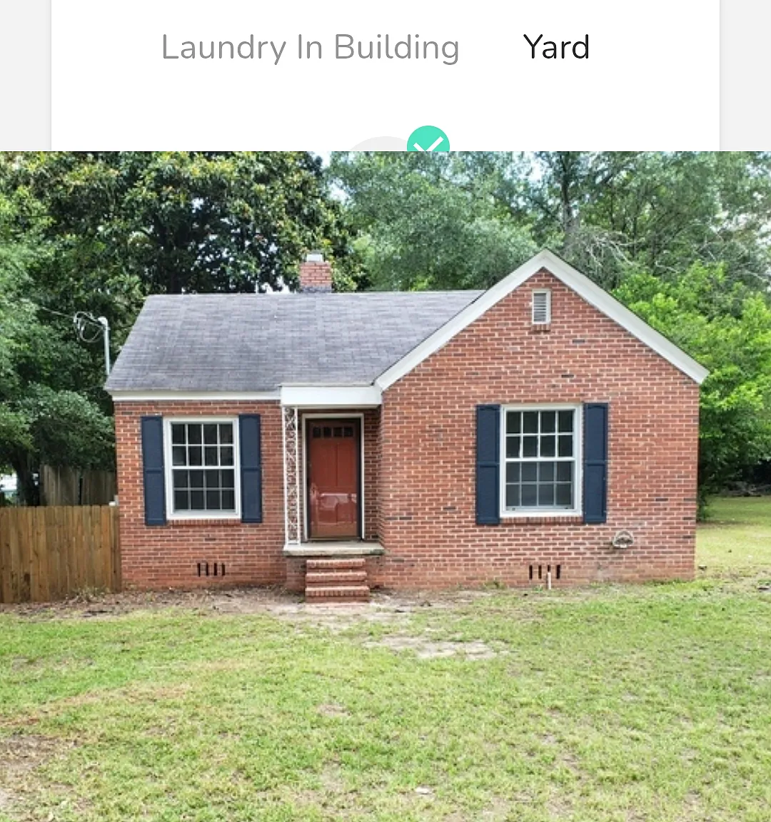 3 bed, 1200 sqft, $1,100 — Photo 1