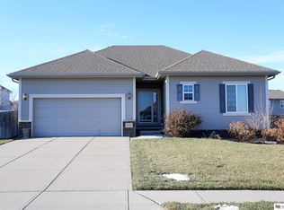 10618 S 111th St, Papillion, NE 68046