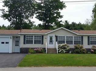 145 Rosewood Dr, Gardner, MA 01440