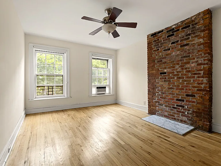 246 Cumberland St #2 — Photo 8