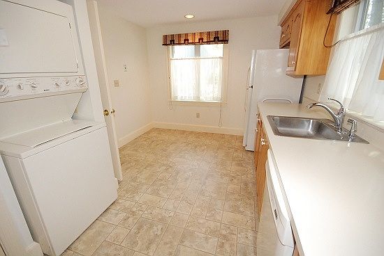 4th image of 311 Seaside Ave APT 8