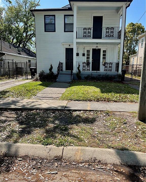 1st image of 3906-08 Pauger St