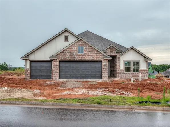 2140 Preserve Edge Dr, Edmond, OK 73034