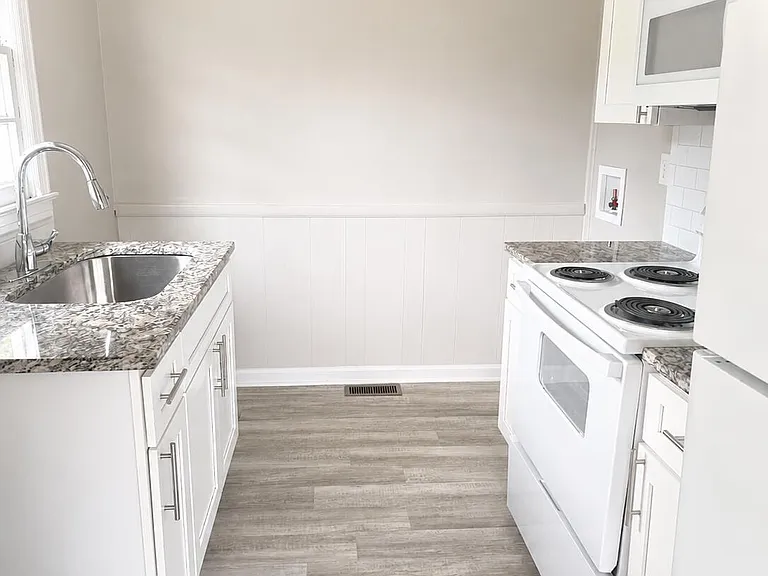 2912 Hummingbird Ln — Photo 4