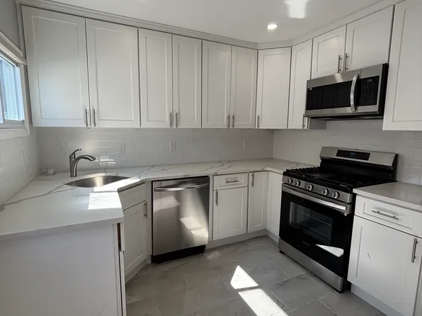 (undisclosed Address), Hicksville, NY 11801