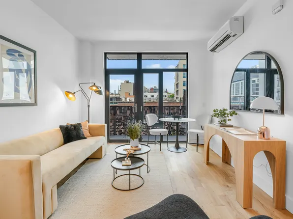 38-27 32nd Street image 2 of 32