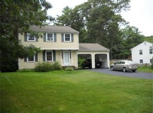 5 Robinwood Rd, Buzzards Bay, MA 02532