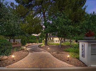 6220 E Clinton St, Scottsdale, AZ 85254