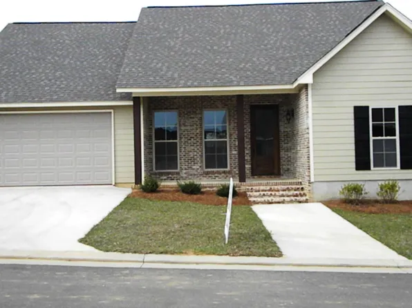 21 Karlee Dr, Hattiesburg, MS 39402