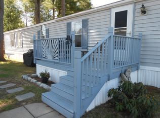 21 Goosefare Dr, Old Orchard Beach, ME 04064