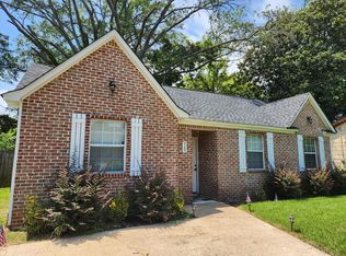 429 N Spring St, Tupelo, MS 38804