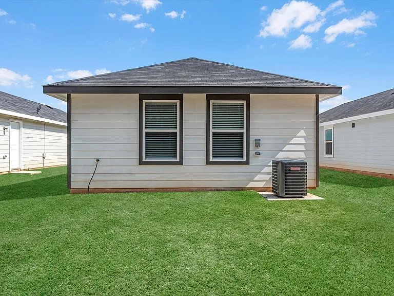 14659 New Village Dr — Photo 22