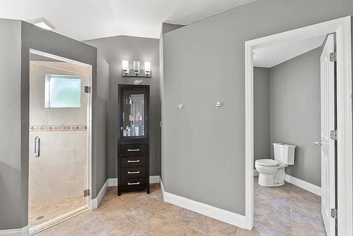 10602 Rochester Way — Photo 26