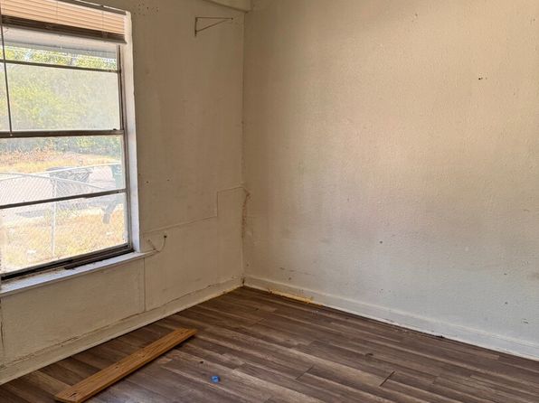 san-antonio-texas-169123930 picture