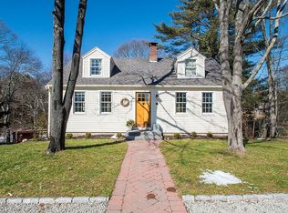 22 Pine Ridge Ln, Duxbury, MA 02332