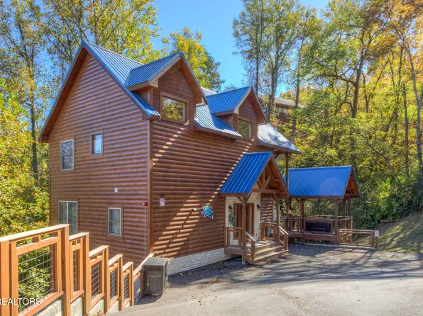 523 Hideaway Ridge Cir, Sevierville, TN 37862