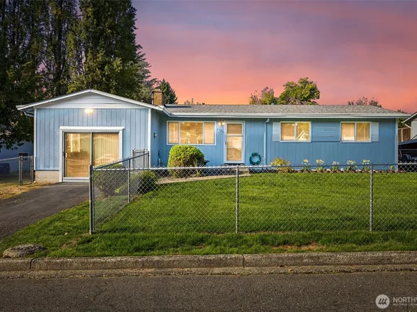 2104 S 253rd Street, Des Moines, WA 98198