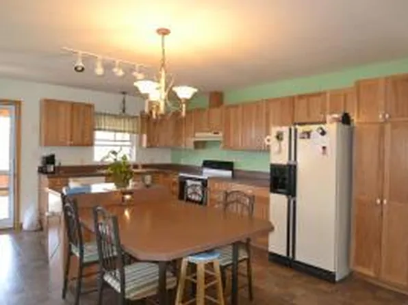3198 N Broad St, Rushville, OH 43150