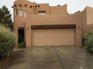 7204 Via Contenta NE, Albuquerque, NM 87113