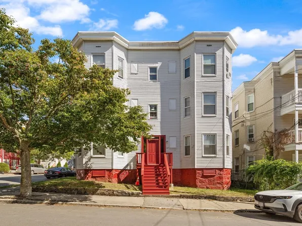 55 Rock Ave, Lynn, MA 01902