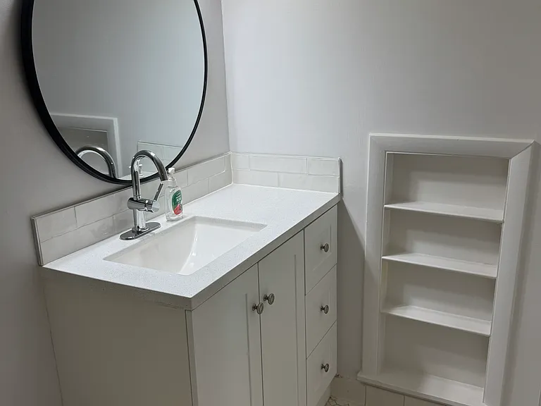 11903 Parklawn Dr #201 — Photo 4