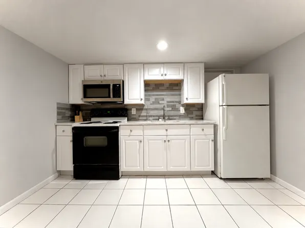(undisclosed Address), Smithtown, NY 11787