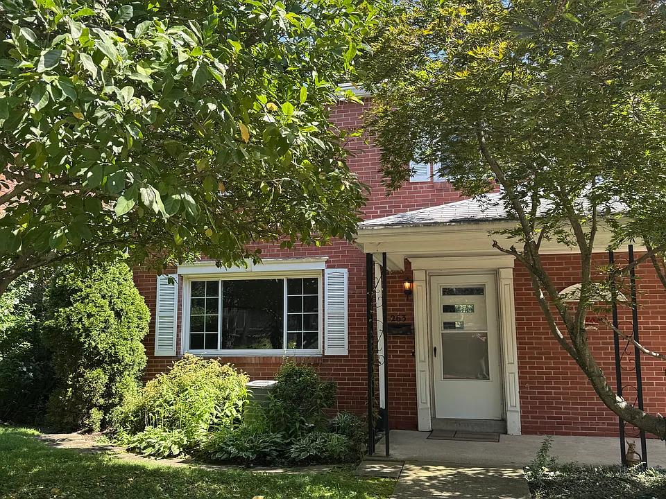 263 Pennsylvania Blvd