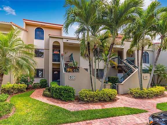 2nd image of 2574 NW Seagrass Dr #5-5