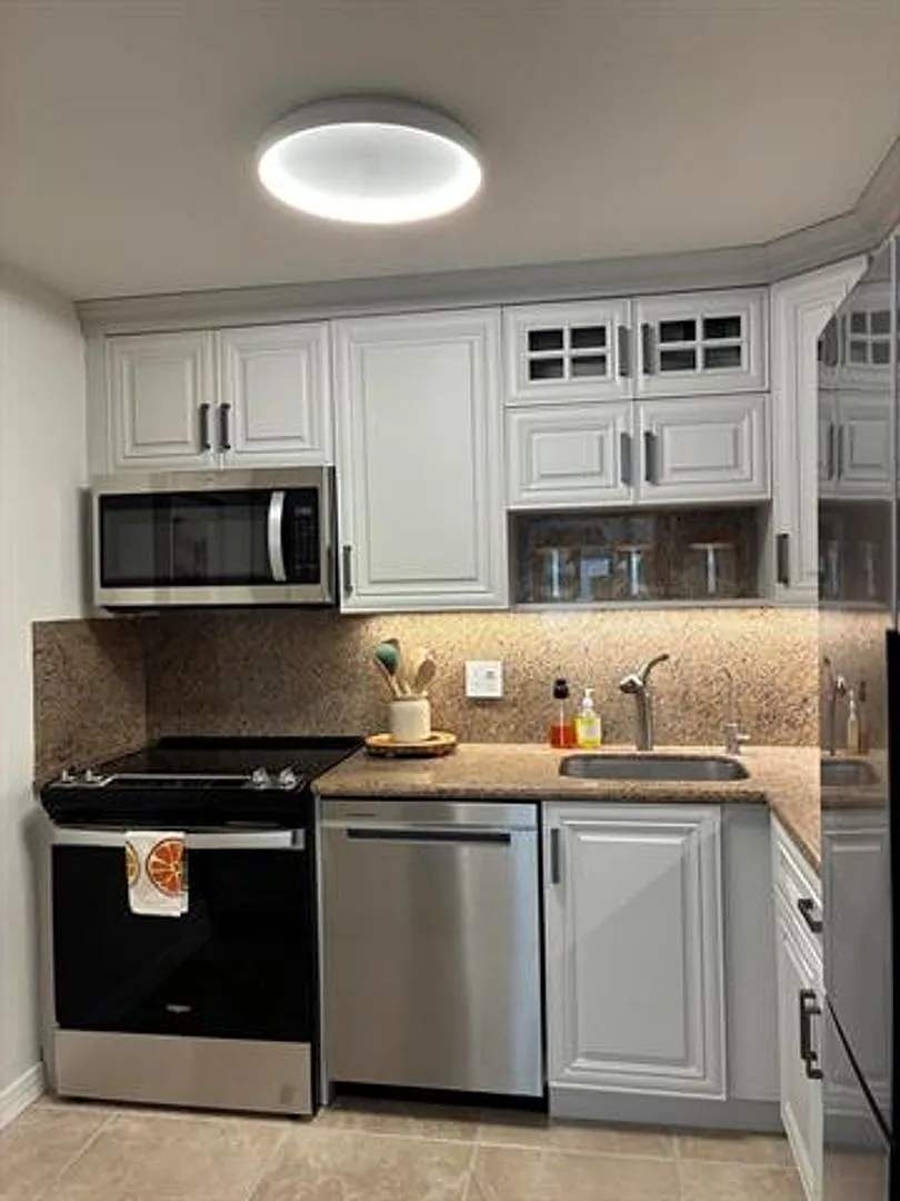 3301 NE 32nd Ave cu-403, Fort Lauderdale, FL 33308 — Photo 1