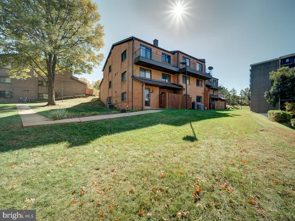 3459 Summit Ct NE #3459, Washington, DC 20018