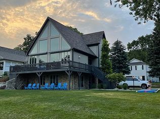 7540 Reger Ave, Manitou Beach, MI 49253
