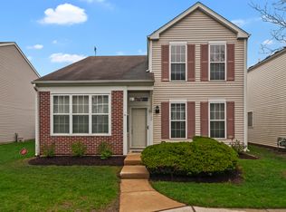 900 Symphony Dr, Aurora, IL 60504