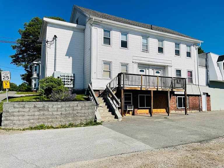 17 Walter St #5A — Photo 12