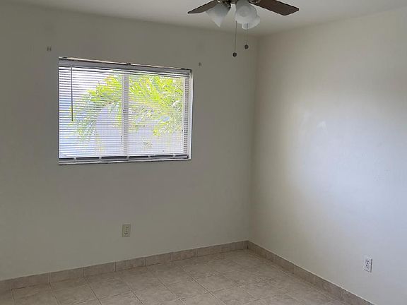 4th image of 5028 Chiquita Blvd S #202