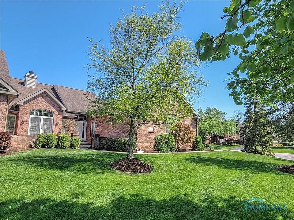 1st image of 6 Winding Creek Pl