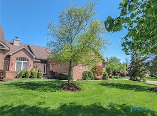 6 Winding Creek Pl, Sylvania, OH 43560