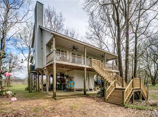 13603 Riverbend Cir, Moundville, AL 35474