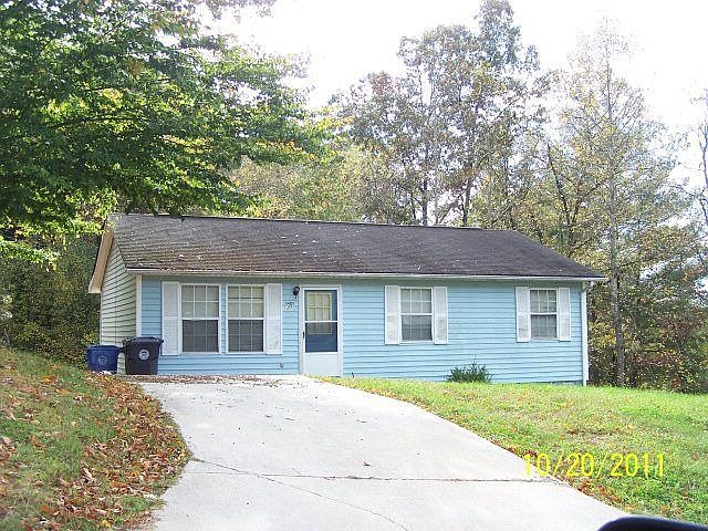 1st image of 101 Oak Dr