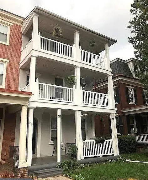 129 W Miner St #1 — Photo 1