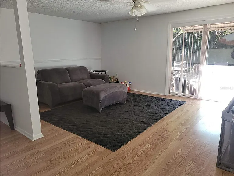 6430 Lomand Ave — Photo 8