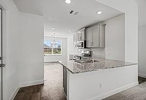 5th image of 440 Bryan Way